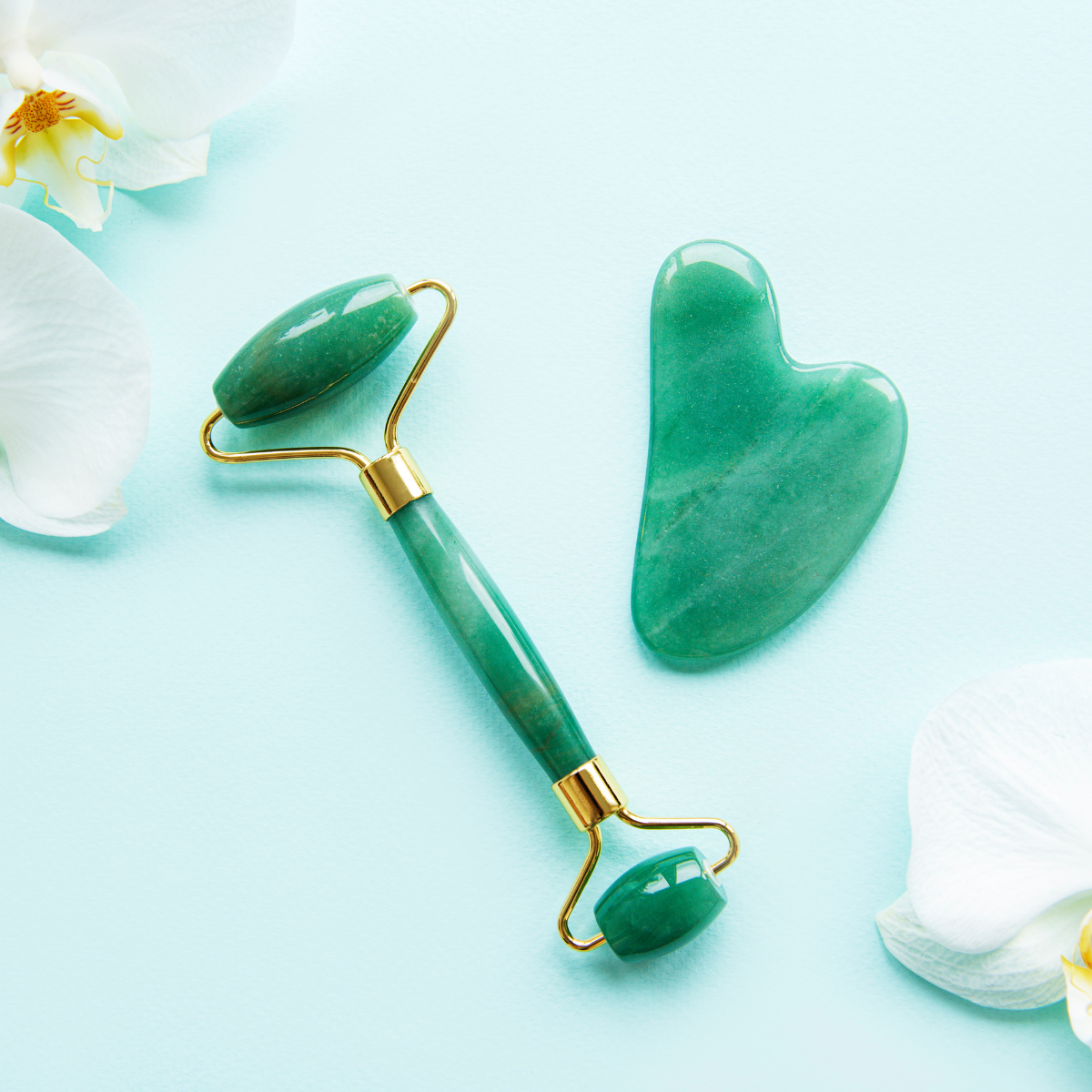 Facial Quartz Roller – Glow Naturally with Rose or Green Quartz Energy