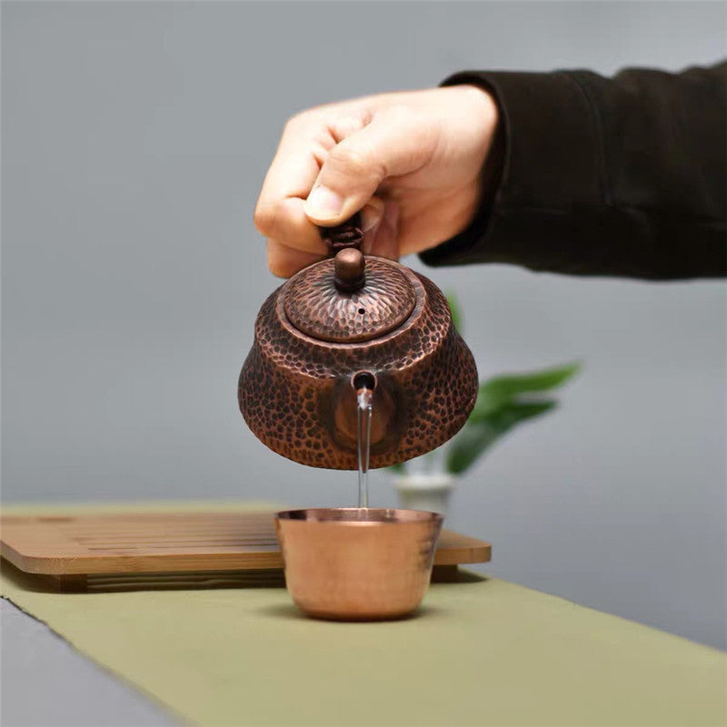Handcrafted Small Copper Teapot for Daily Rituals – Inner Serenity