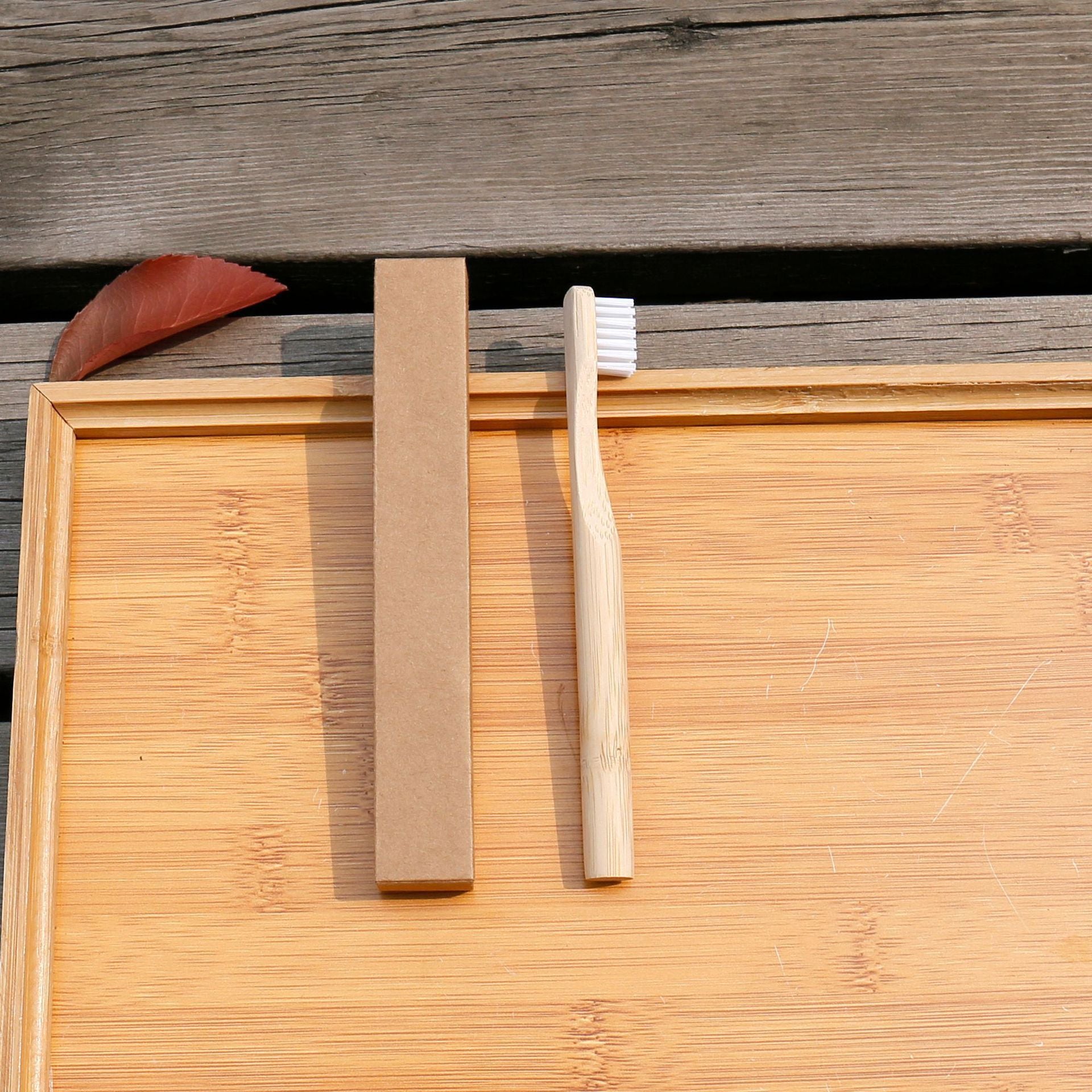 Bamboo Toothbrush – Detox & Natural Whitening