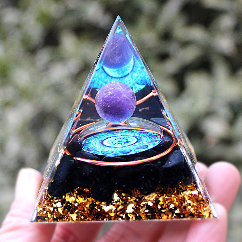 Energetic Crystal & Copper Pyramid – 6 cm