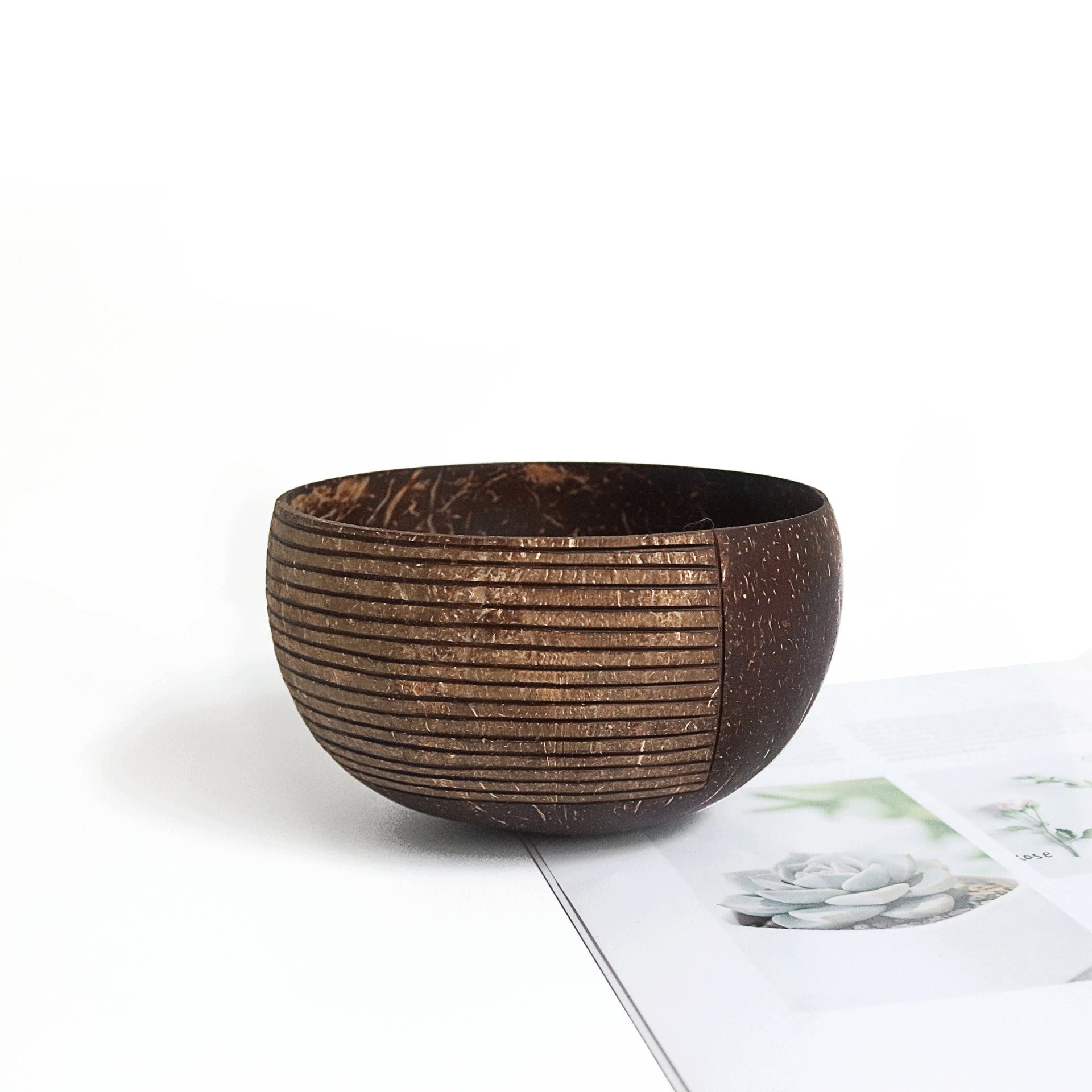 Natural Coconut Bowl – Sustainable & Handcrafted Beauty for Everyday Use