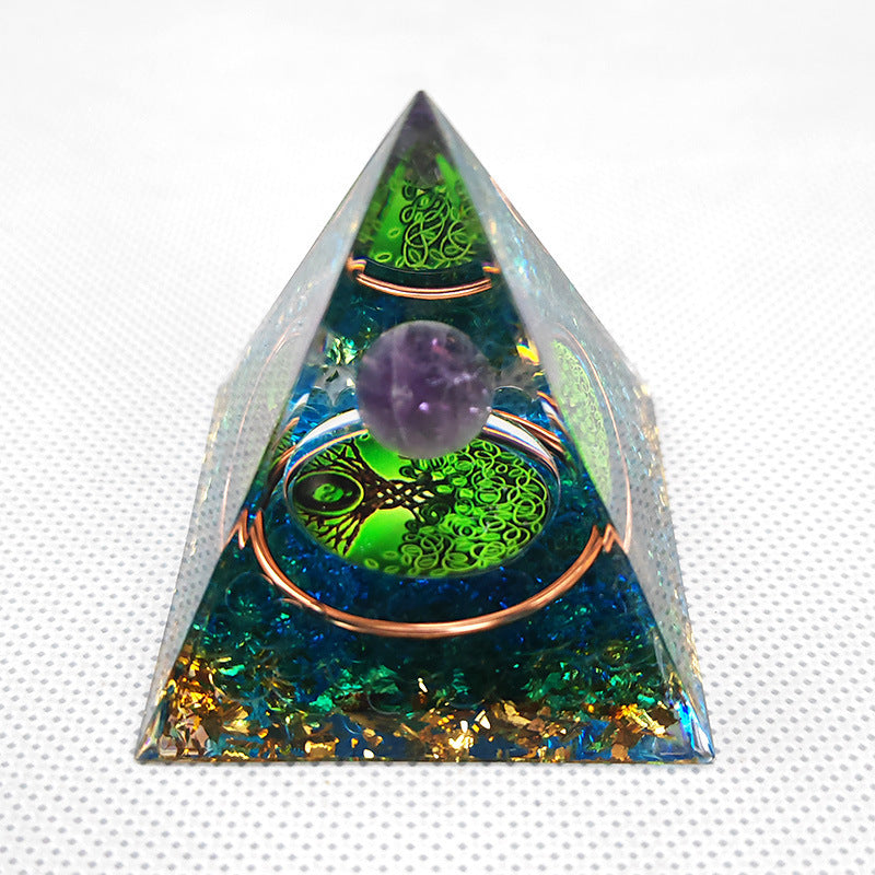 Energetic Crystal & Copper Pyramid – 6 cm